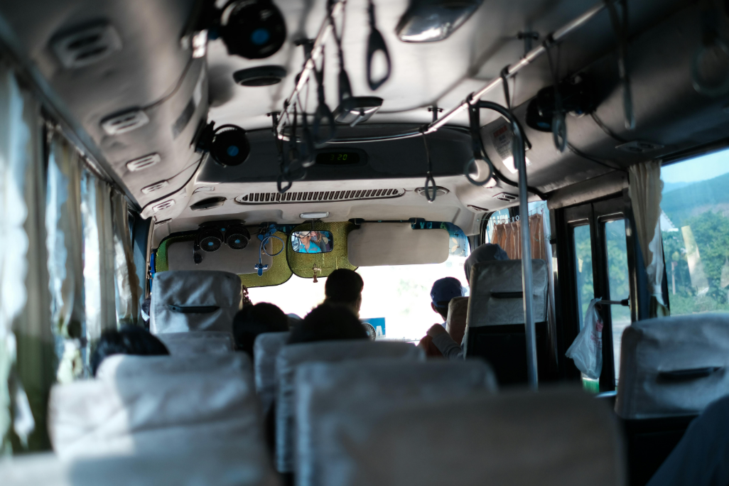zarplata-vodiia-avtobusa-v-ukraini-skilky-realno-platiat